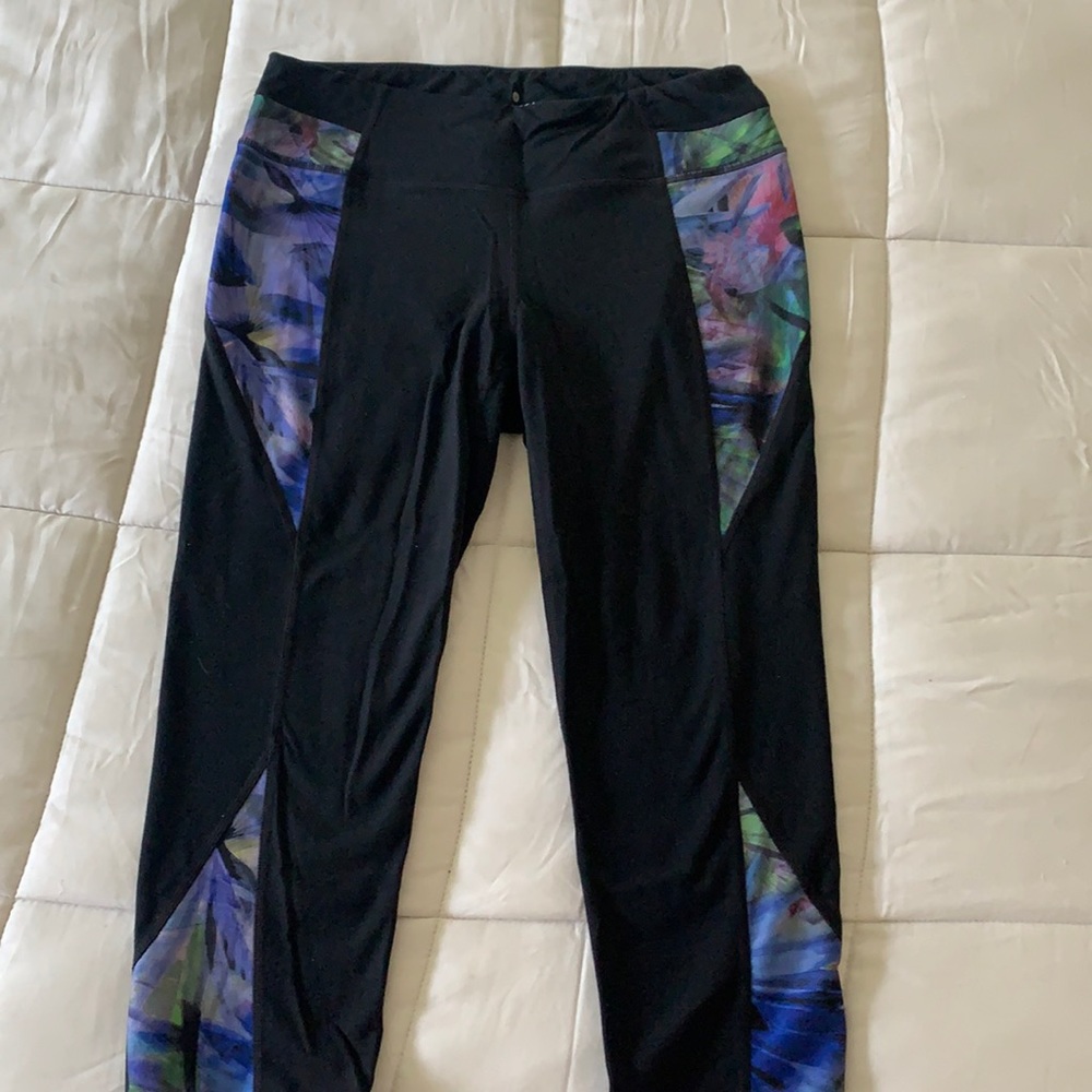 Athleta crop pants